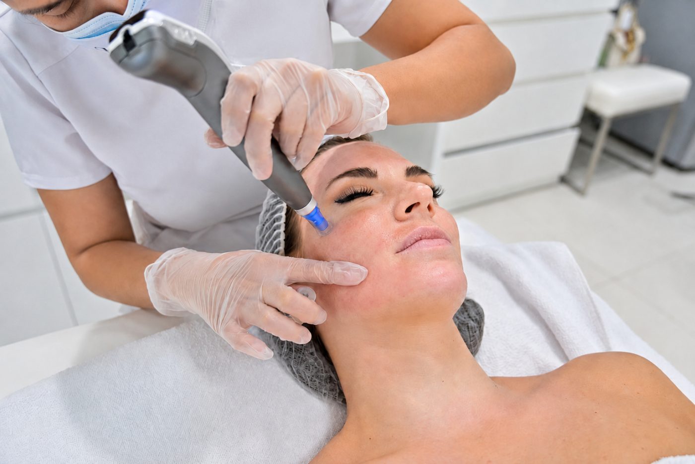 Skin needling treatment